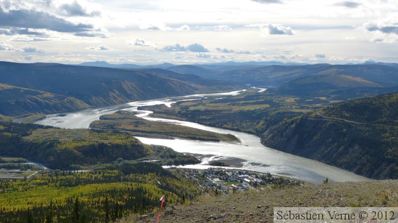 Yukon River vue du Dome, Dawson City, Yukon, Canada